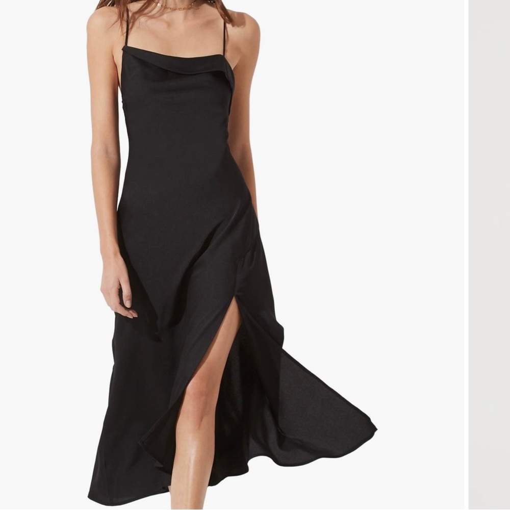 ASTR the Label Cowl Slip Midi Dress